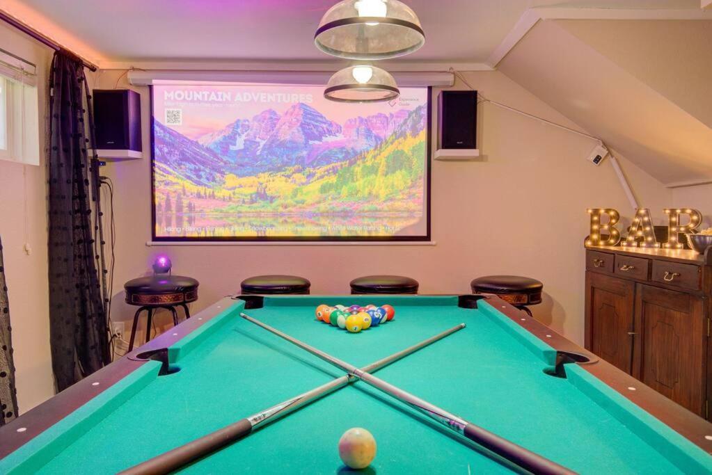 Lux Bach Retreat Prime Location 420ok Sleeps 20 Сasa de vacaciones