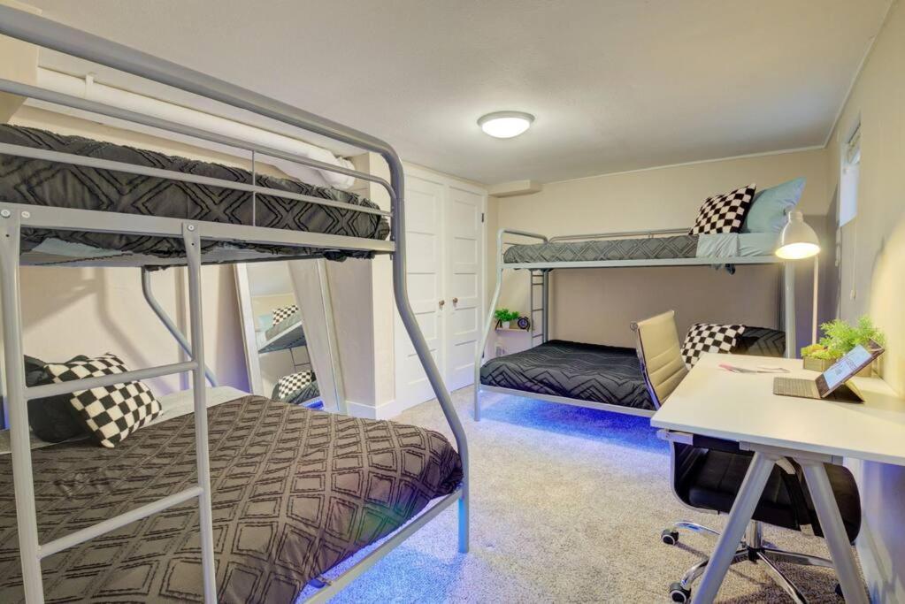 Lux Bach Retreat Prime Location 420ok Sleeps 20 Сasa de vacaciones *
