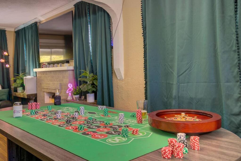 Сasa de vacaciones Lux Bach Retreat Prime Location 420ok Sleeps 20